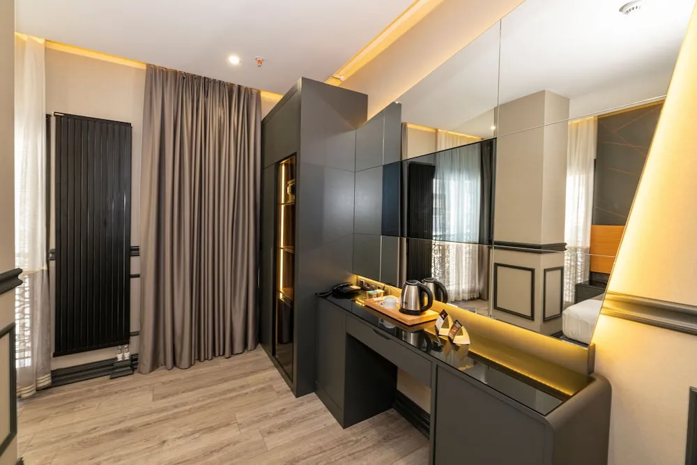 Deluxe Tek Kişilik Oda