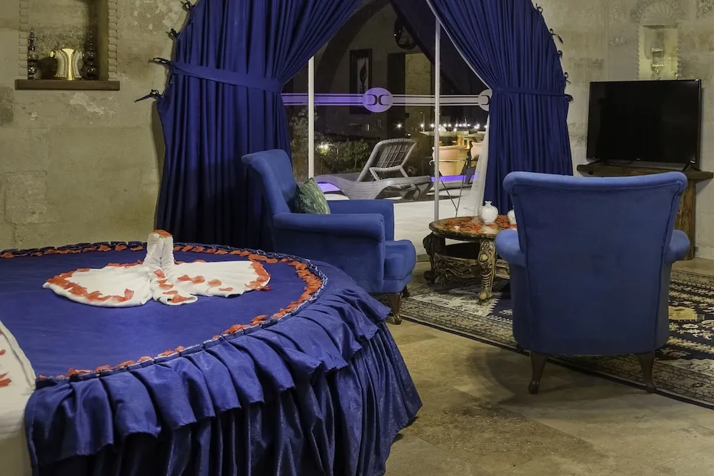 120 Queen Suit with Jacuzzi (Topfloor)
