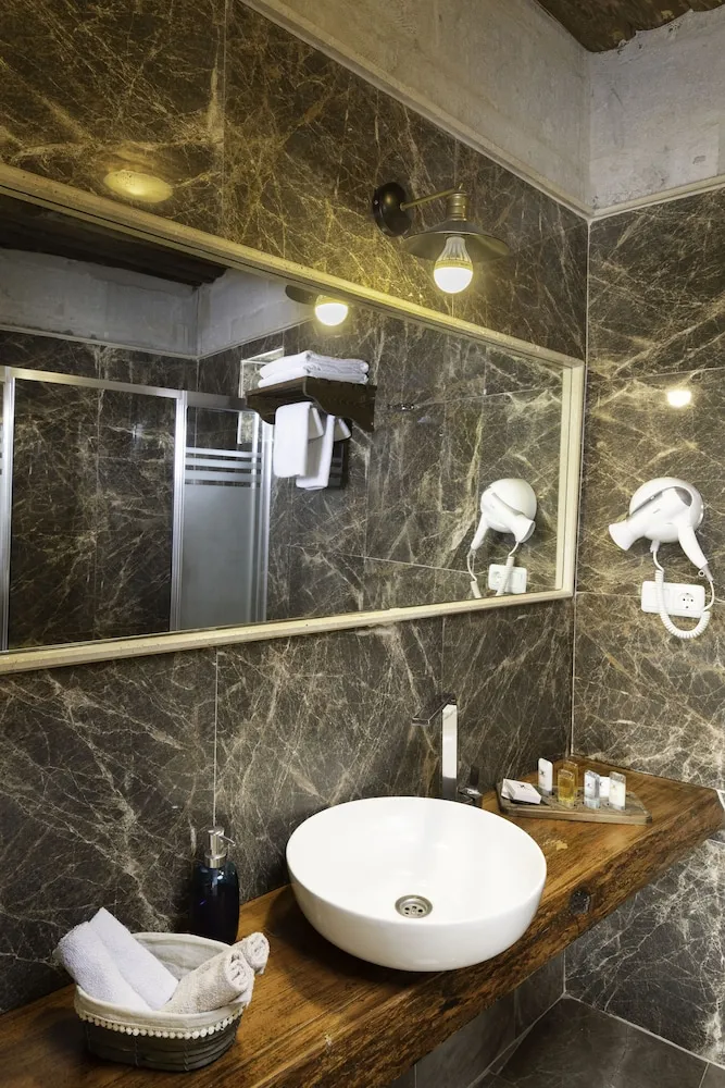 103 Deluxe Room with Balcony (Topfloor)