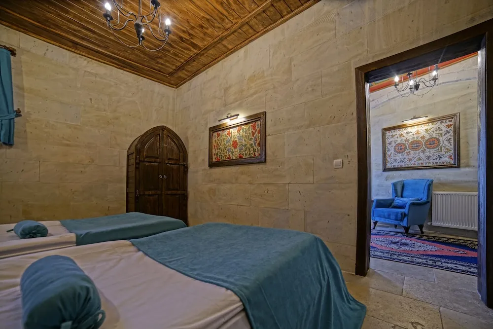 119 Junior Suit (Topfloor)