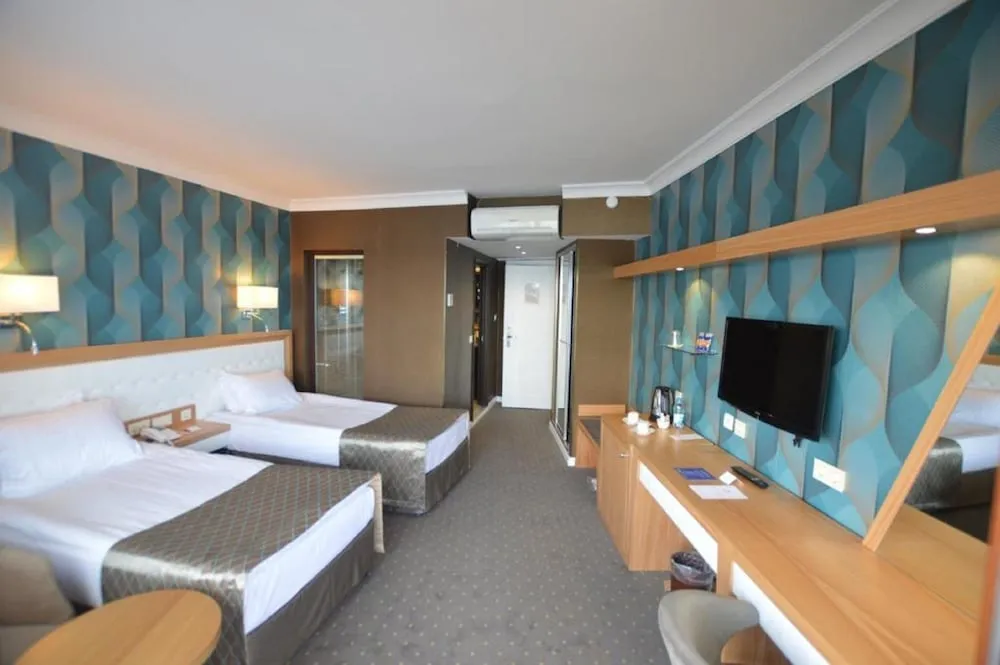 Deluxe Single Room City View