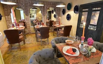 Marge Hotel (12+ Yetişkin Oteli)