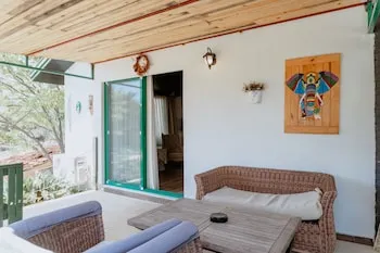 Myhouse Urla Butik Otel