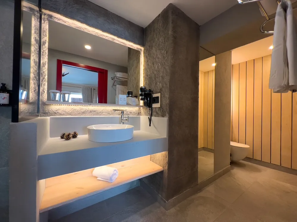 Deluxe Stüdyo Süit