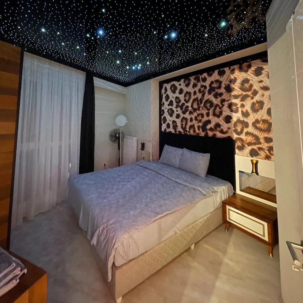 Romantic Süit, 1 Büyük (Queen) Boy Yatak, Sigara İçilmez, Şehir Manzaralı