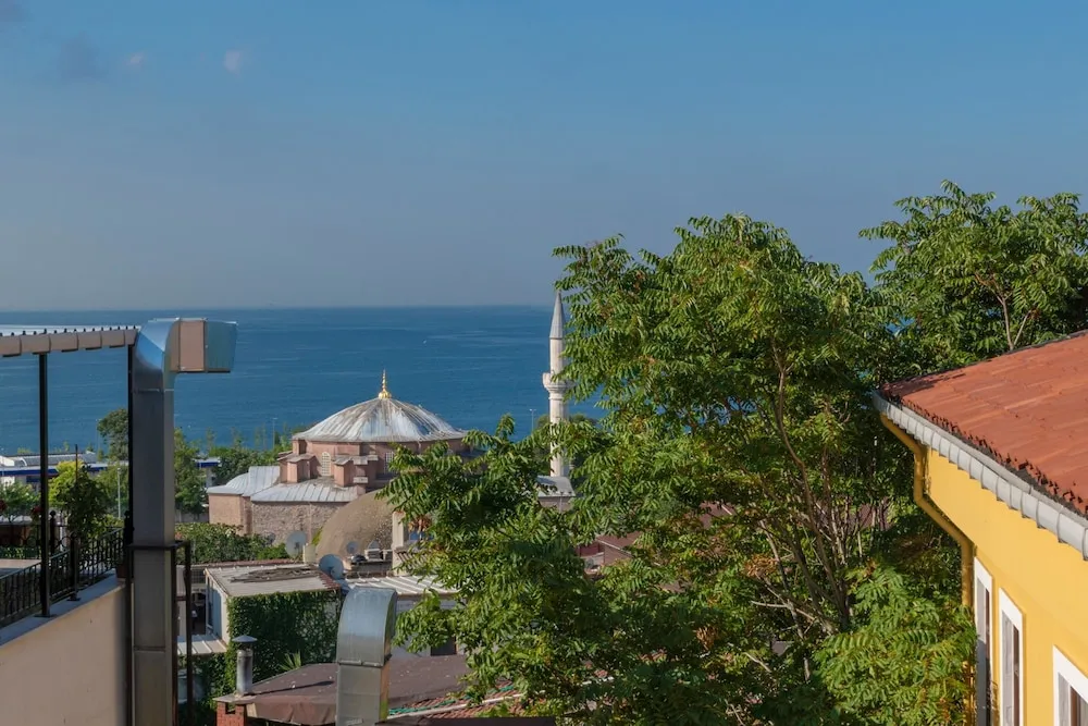 Tek Büyük Yataklı Oda, Deniz Manzaralı