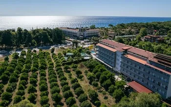 Grand Hotel Derin - Her Şey Dâhil