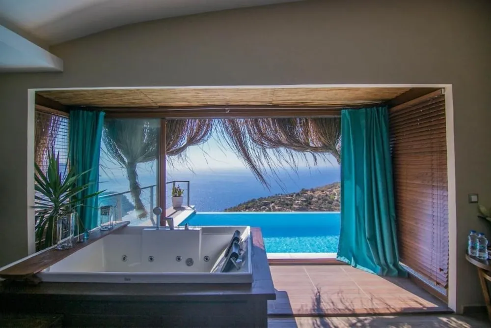 Capella Suite (Sea View)