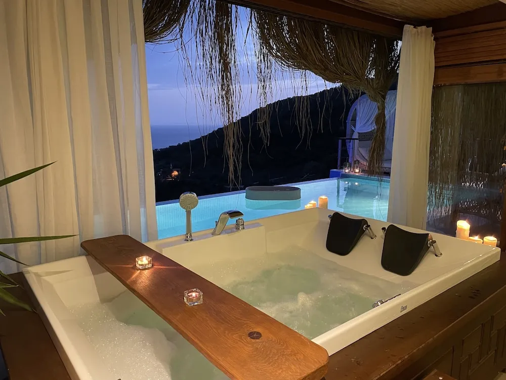 Capella Suite (Sea View)