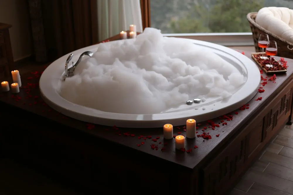 Honeymoon Suite (Sea View)