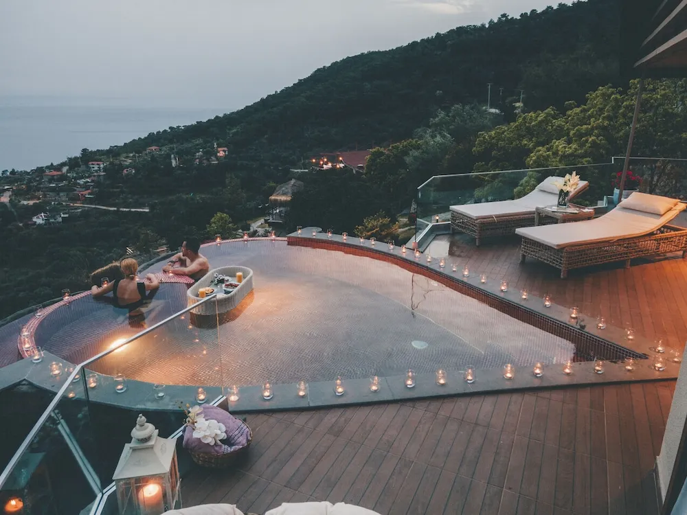 Honeymoon Suite (Sea View)