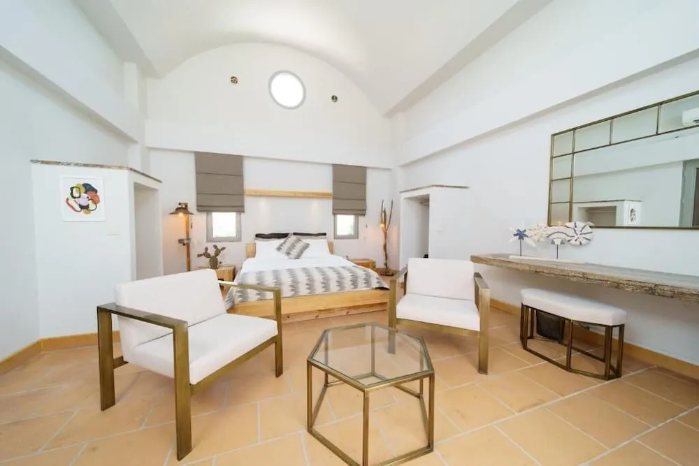 One Bedroom Suite