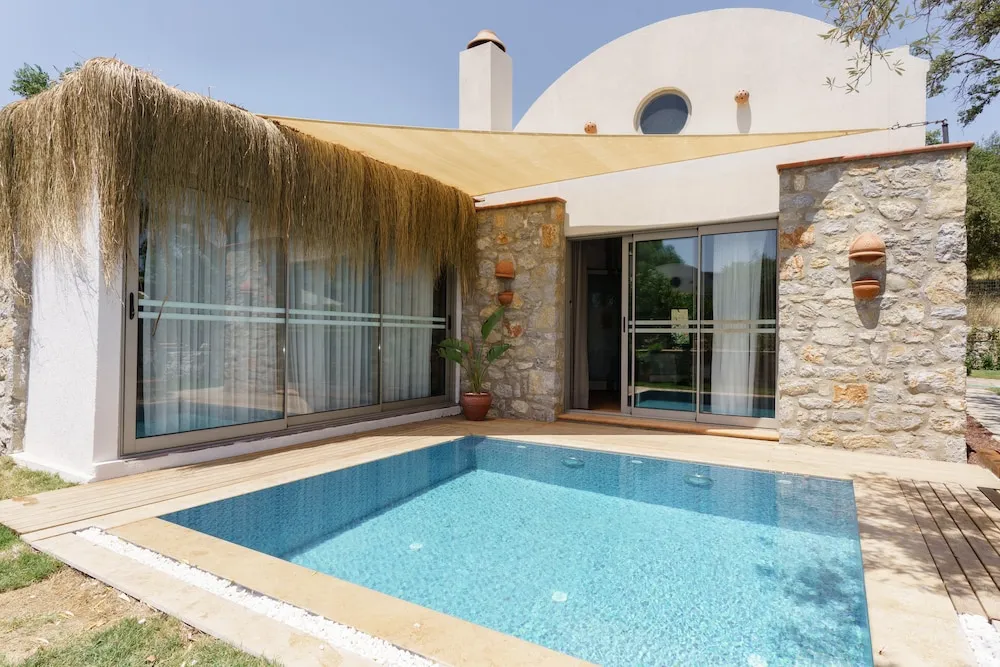 Loft Suite with Private Pool