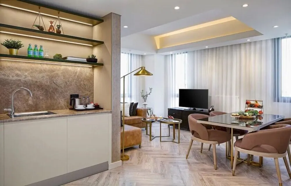 Apartment 2 Bedroom Suite