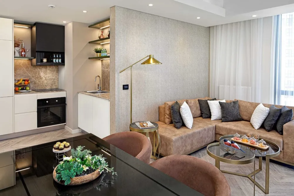 Apartment 2 Bedroom Suite