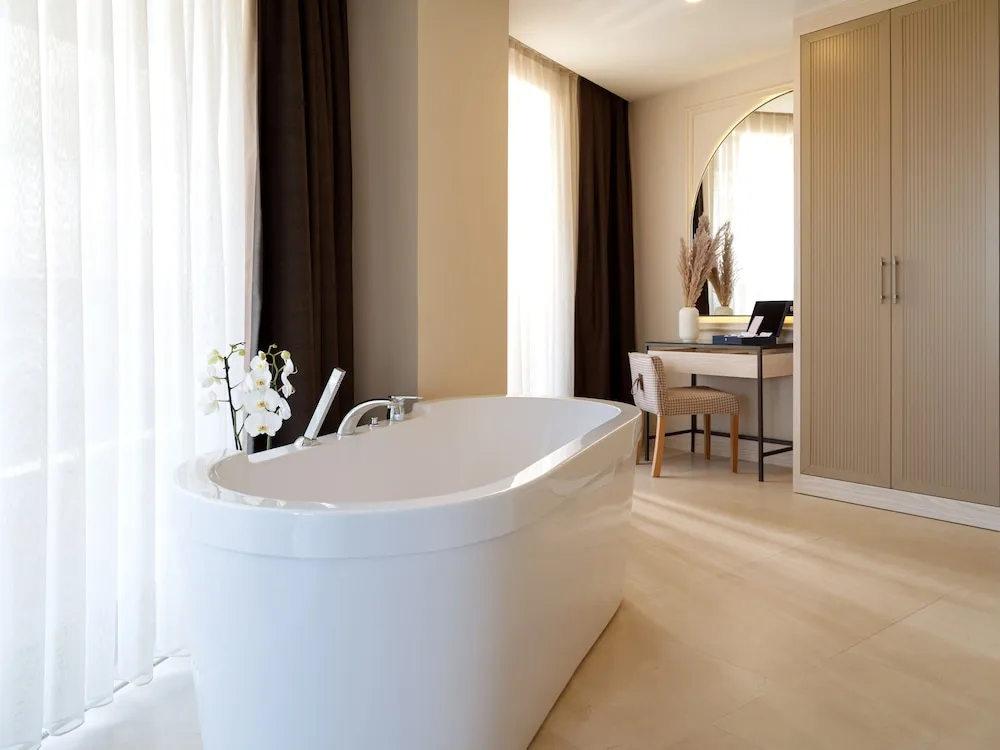Breeze suite