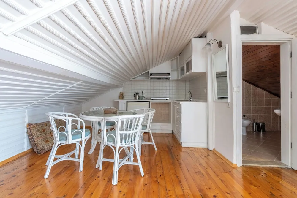 Çatı Katı Süiti (Penthouse)