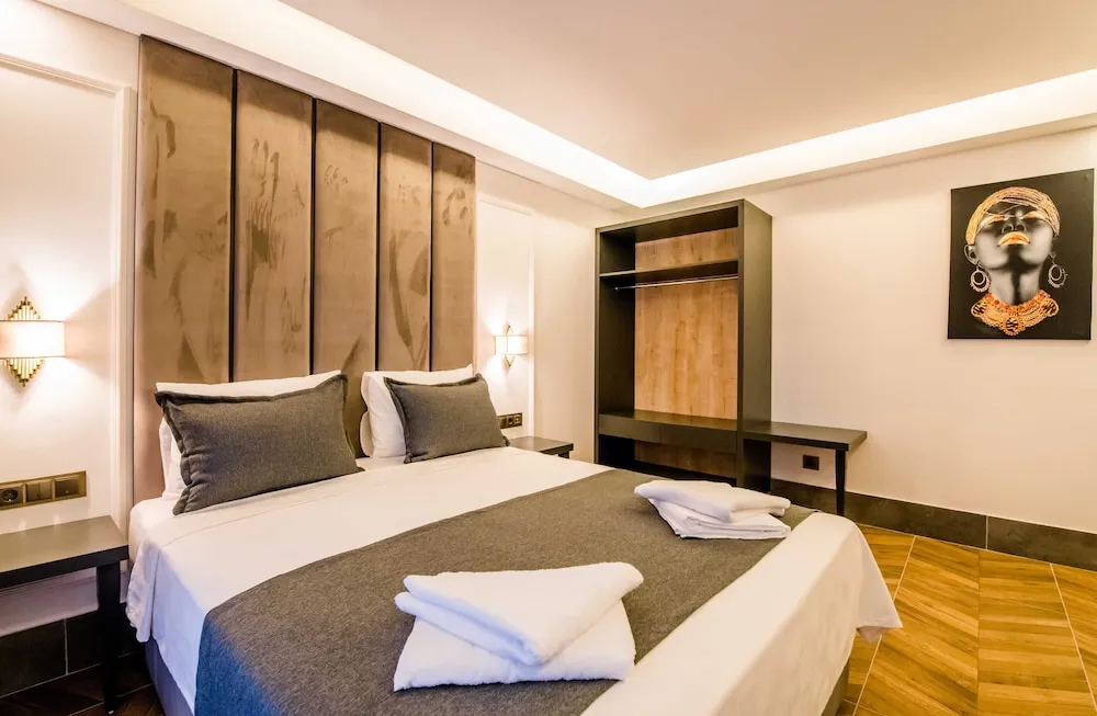 Deluxe Tek Büyük Yataklı Oda, Deniz Manzaralı