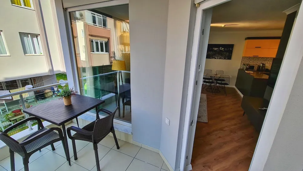 Apart Daire, 2 Yatak Odası, Balkon
