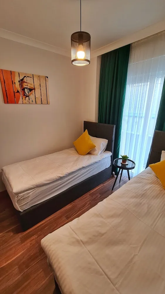 Apart Daire, 2 Yatak Odası, Balkon