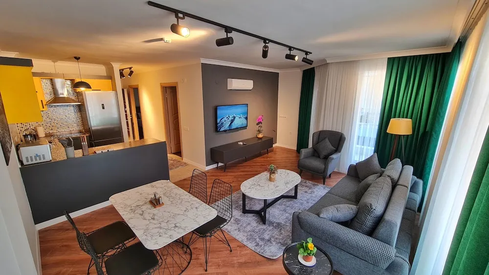 Apart Daire, 2 Yatak Odası, Balkon