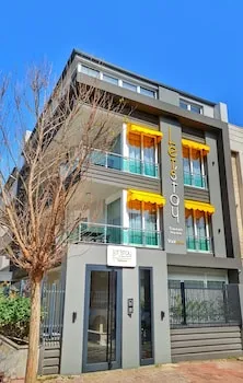 Let'stay Sweet Home Yellow