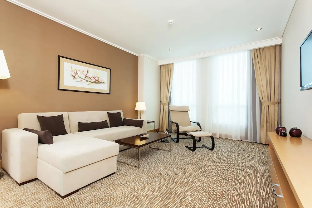 One Bedroom Apartment with City View