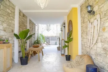 Adacan Alaçatı