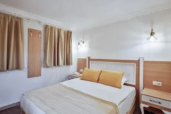 Crystal Club World of Colours - Her Şey Dâhil