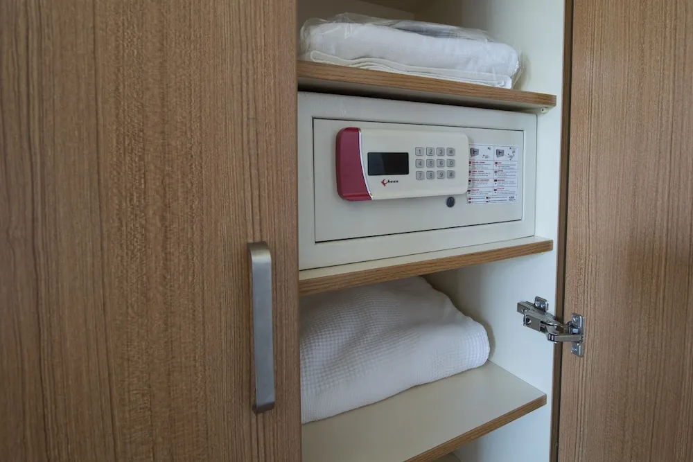 Standard Üç Kişilik Oda, 3 Tek Kişilik Yatak, Sigara İçilebilir, Özel Banyo