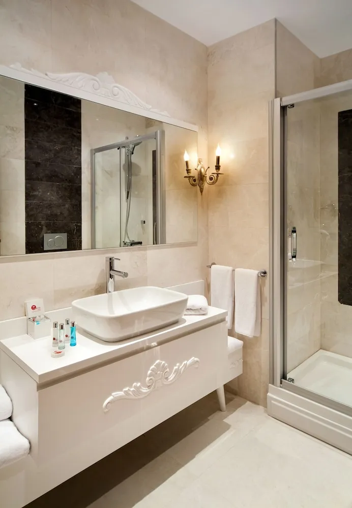 Deluxe Oda, Balkon, Şehir Manzaralı