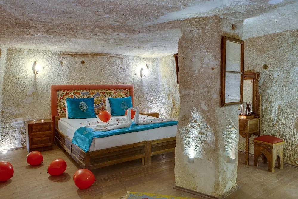 Deluxe Cave Jakuzili-105