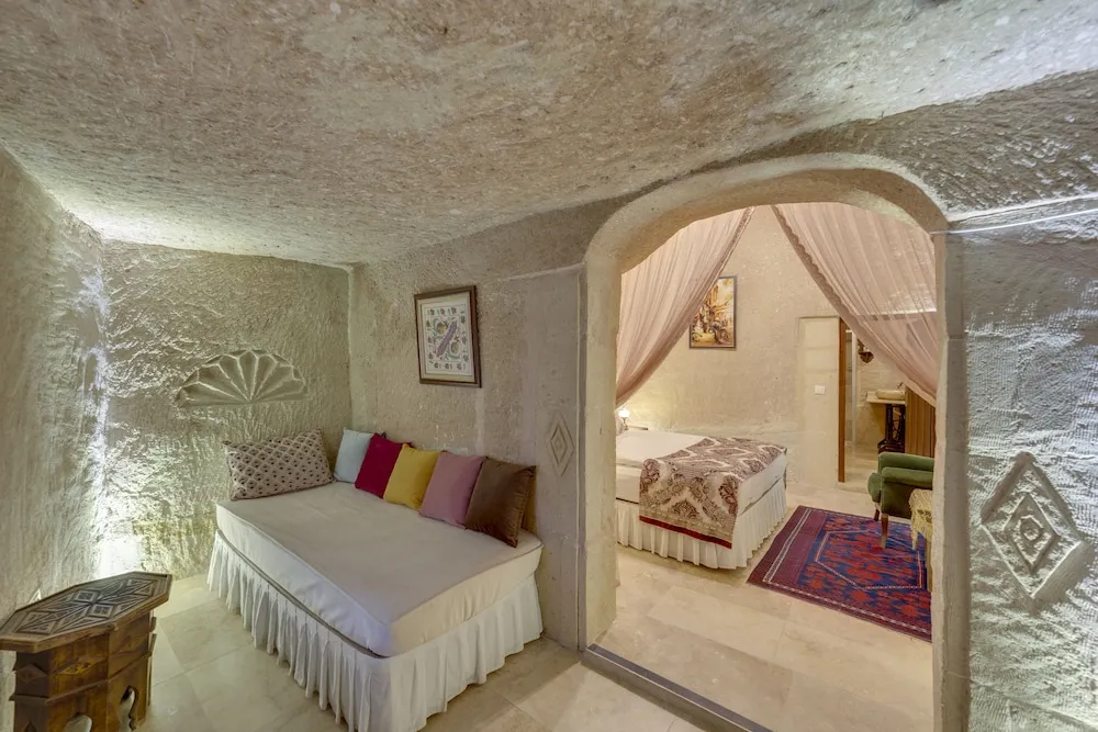 Deluxe Cave Terrace-203