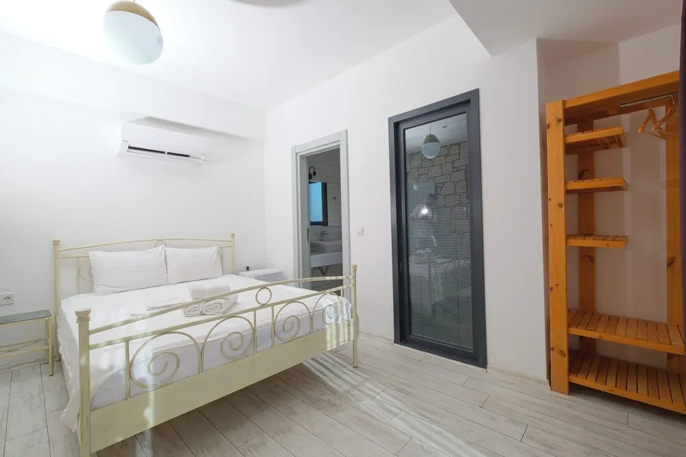 Family Üç Kişilik Oda, Sigara İçilmez, Havuz Manzaralı