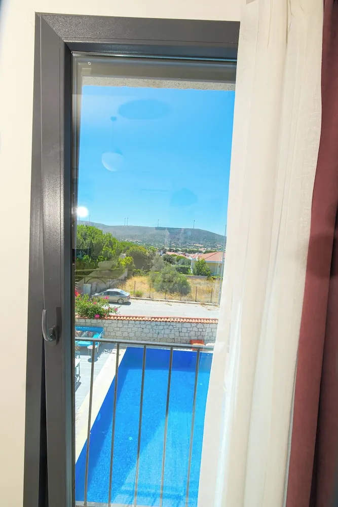 Family Üç Kişilik Oda (1)