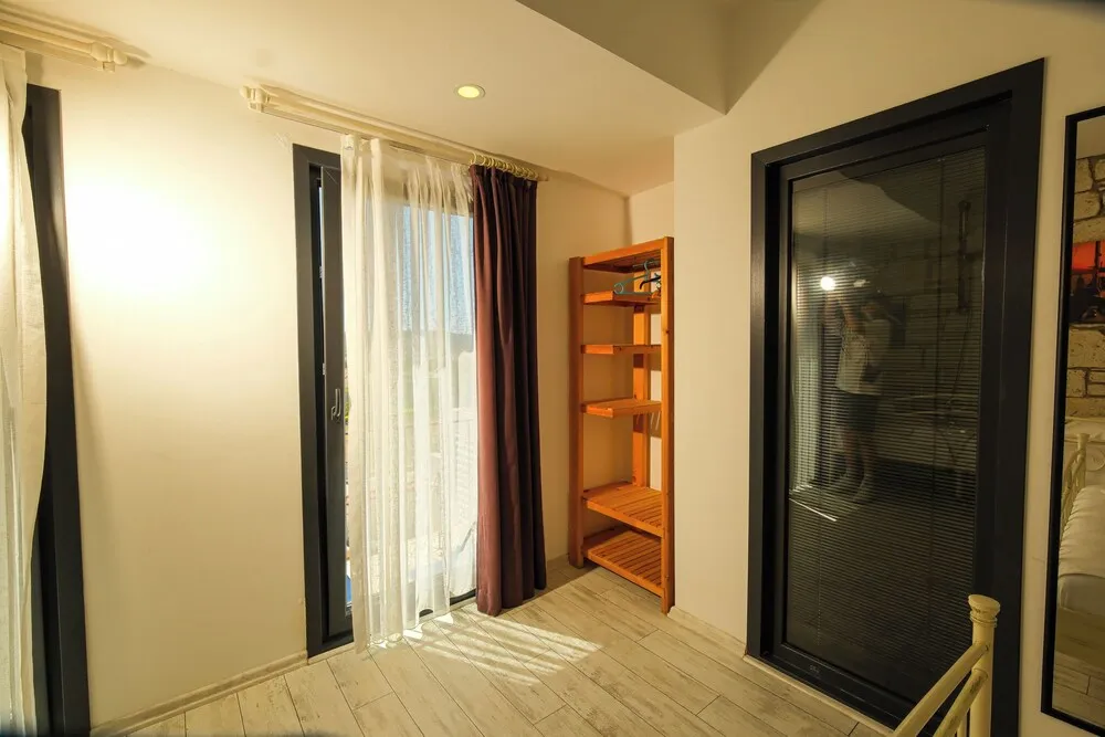 Family Üç Kişilik Oda (1)