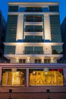 Golden Pars Hotel