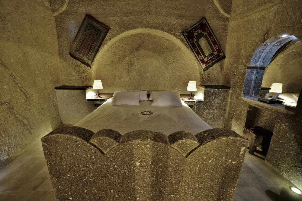 Süit, Dağ Manzaralı (King)