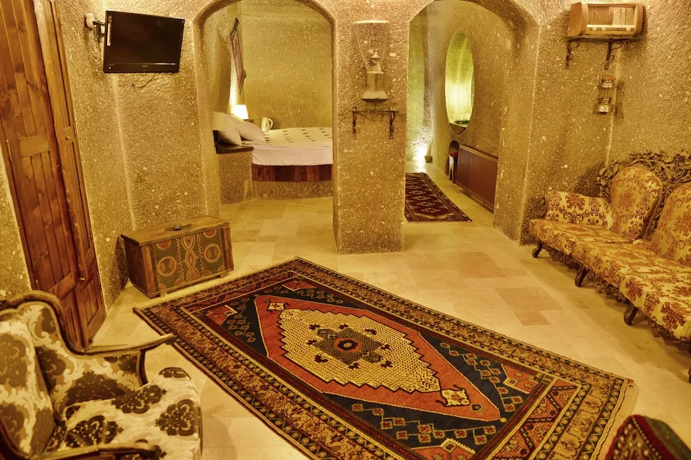 Süit, Dağ Manzaralı (King)