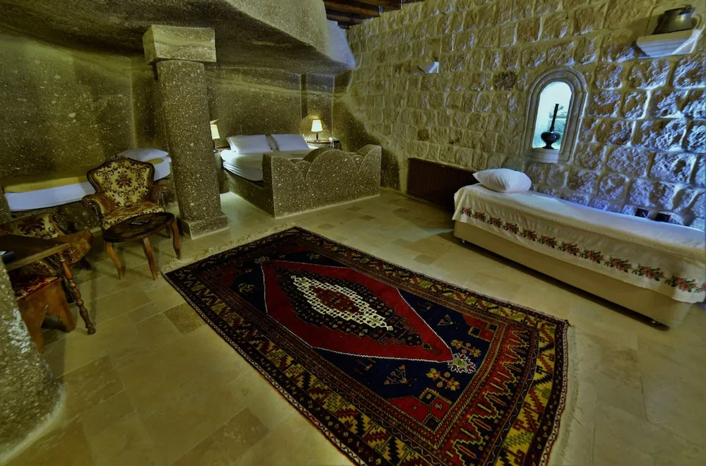 Süit, Dağ Manzaralı (King)