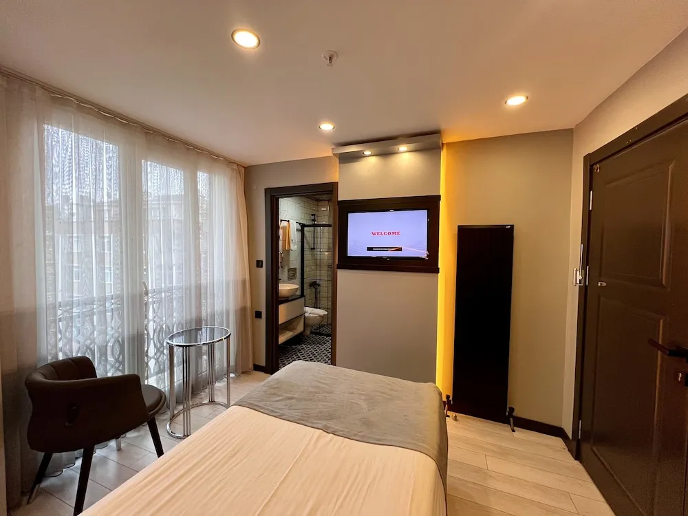 Deluxe Tek Kişilik Oda