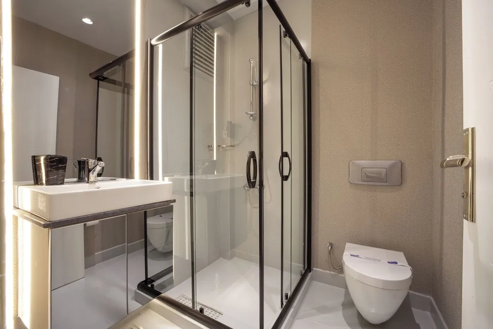 Three Bedroom Apartment