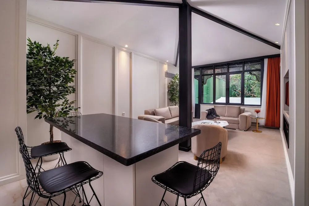 Three Bedroom Apartment