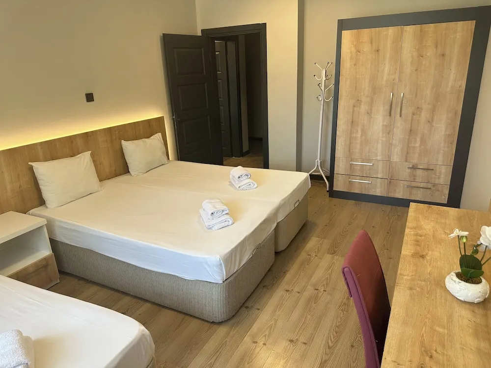 Standard Üç Kişilik Oda