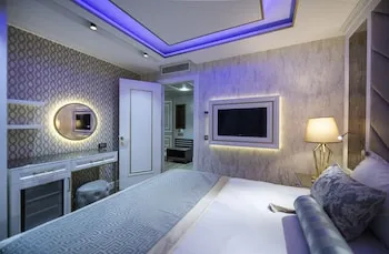 Elysium Green Suites