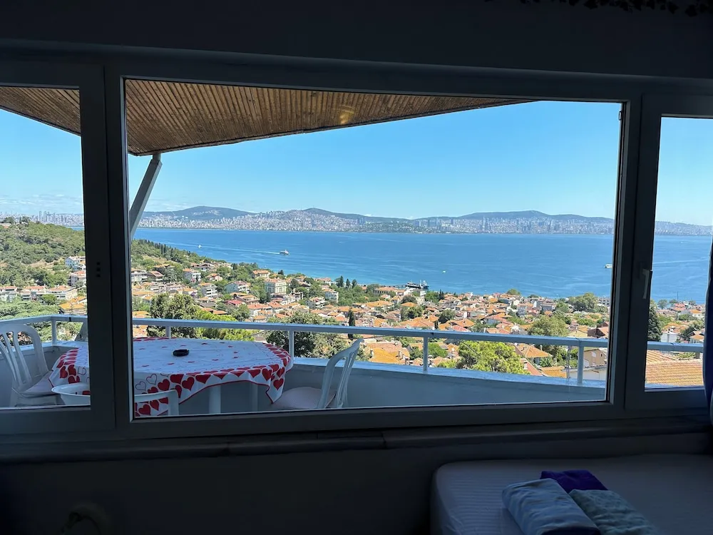 Deluxe Oda, Balkon, Deniz Manzaralı