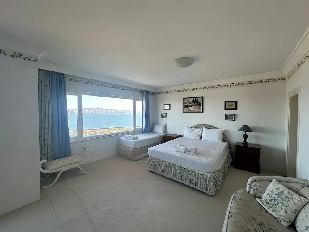 Deluxe Oda, Balkon, Deniz Manzaralı