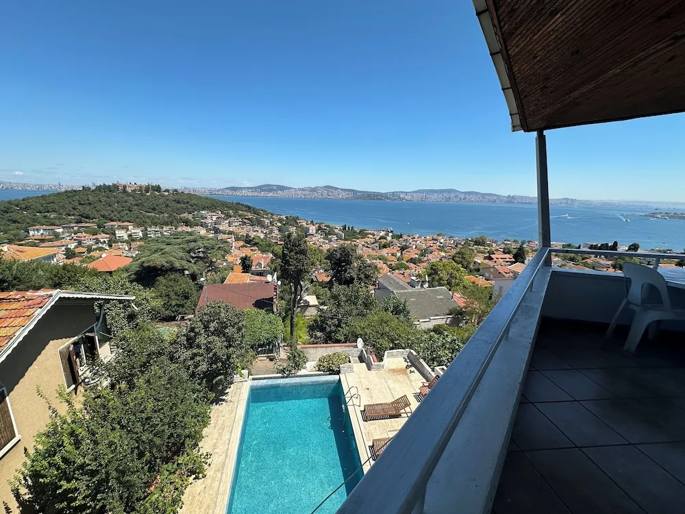 Deluxe Oda, Balkon, Deniz Manzaralı