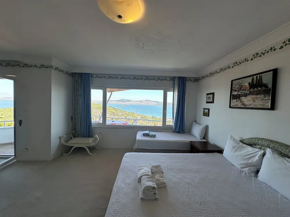 Deluxe Oda, Balkon, Deniz Manzaralı