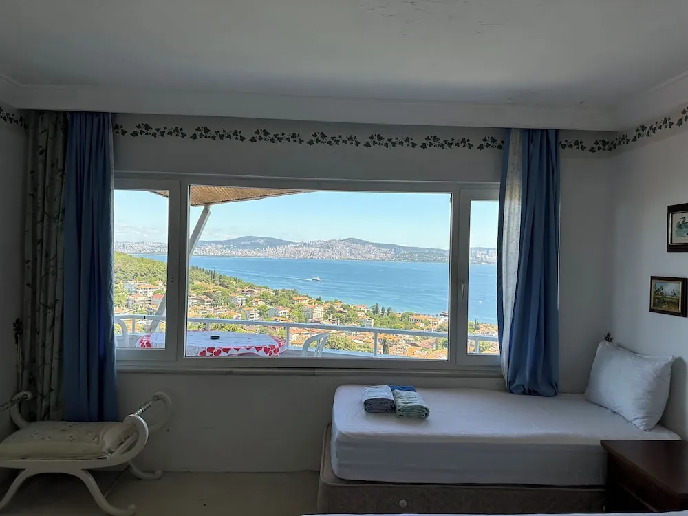 Deluxe Oda, Balkon, Deniz Manzaralı